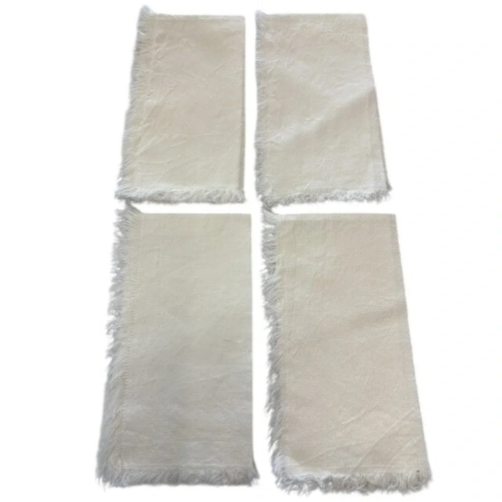 Hearth & Hand Magnolia Set of 4 Linen Blend Coral Embroidered Napkins Cream